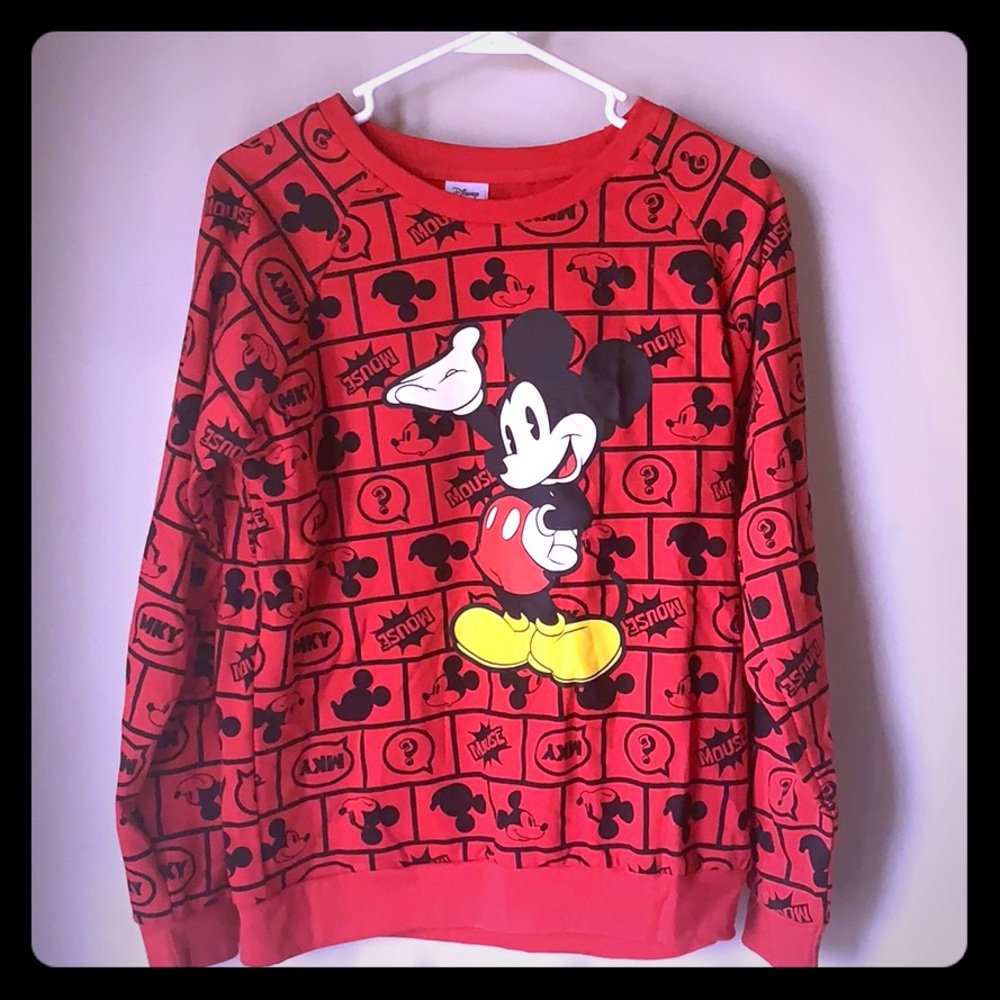 ❤️3 /$8❤️ Disney sweatshirt